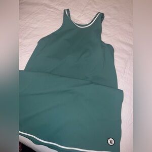 Vuori Volleyball Dress in Green Large
